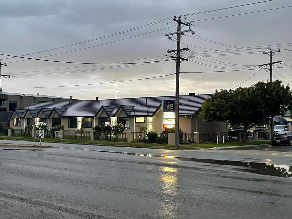 Shepparton Motor Inn Tudor House Motel Εξωτερικό φωτογραφία