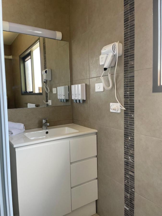 Shepparton Motor Inn Tudor House Motel Εξωτερικό φωτογραφία