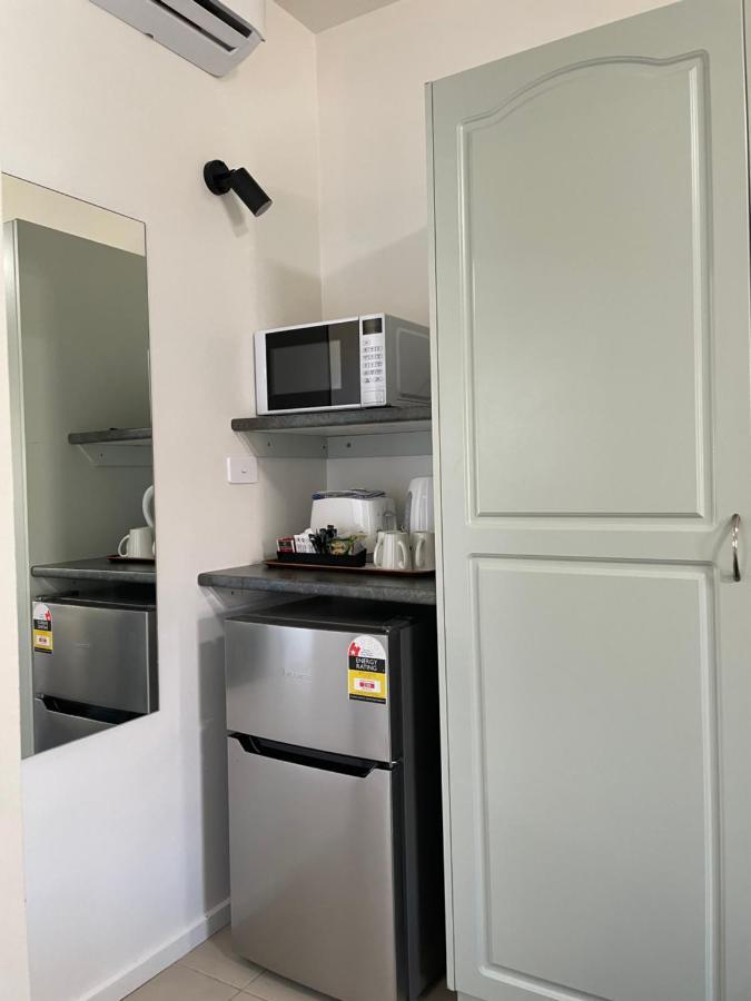 Shepparton Motor Inn Tudor House Motel Εξωτερικό φωτογραφία