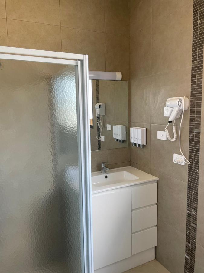 Shepparton Motor Inn Tudor House Motel Εξωτερικό φωτογραφία