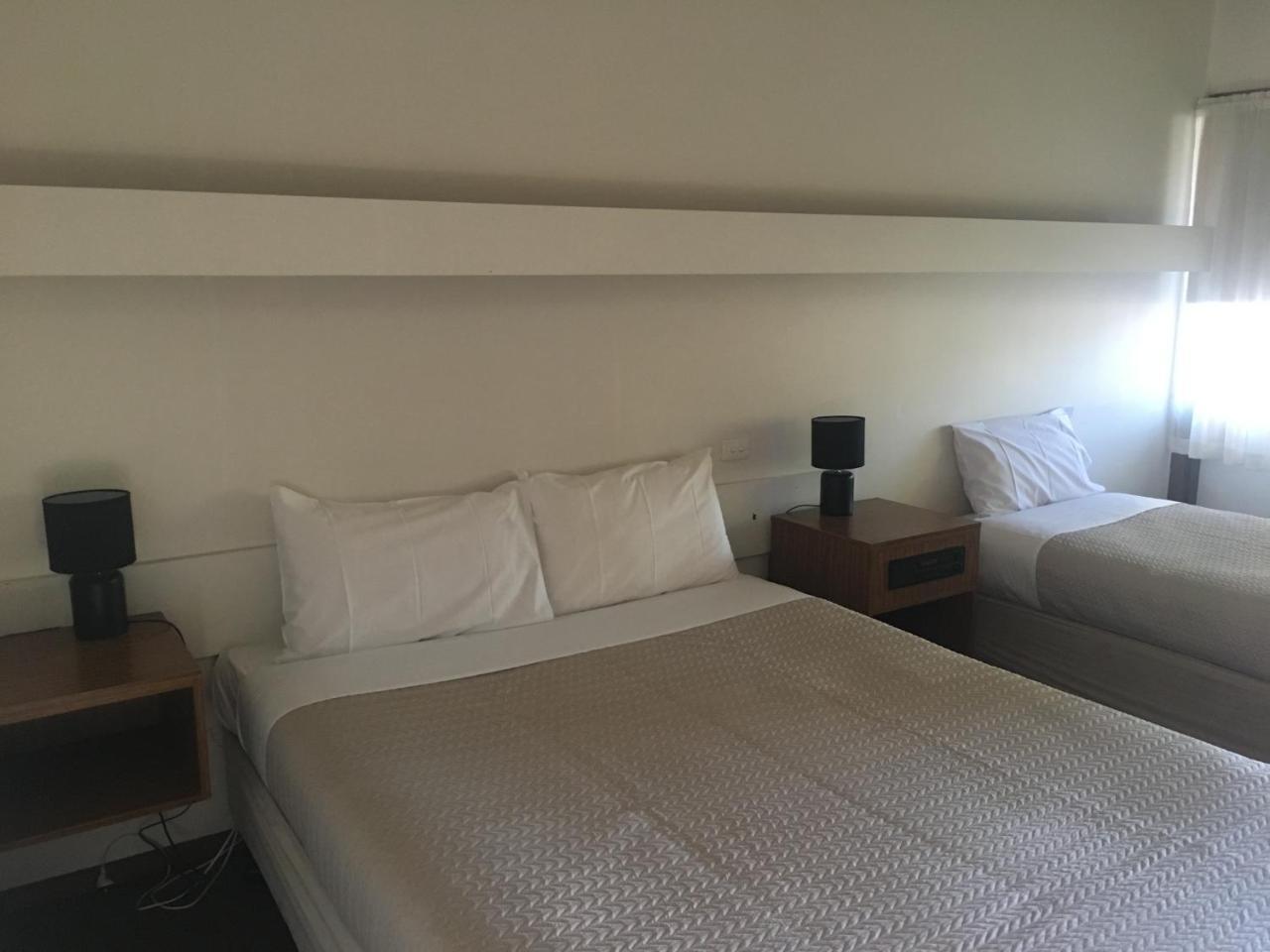 Shepparton Motor Inn Tudor House Motel Εξωτερικό φωτογραφία